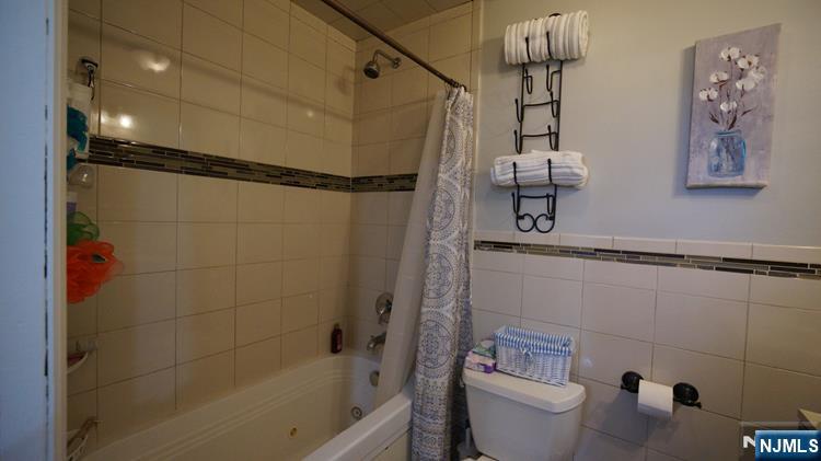 31 Kossuth Street - Photo 4