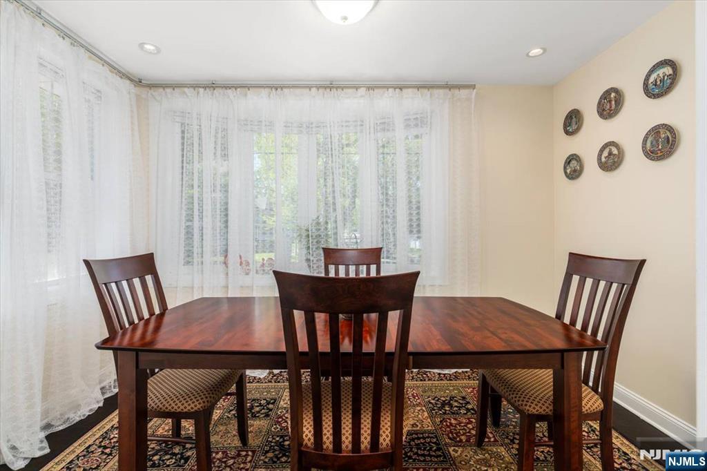 65 Lincoln Avenue — photo 14