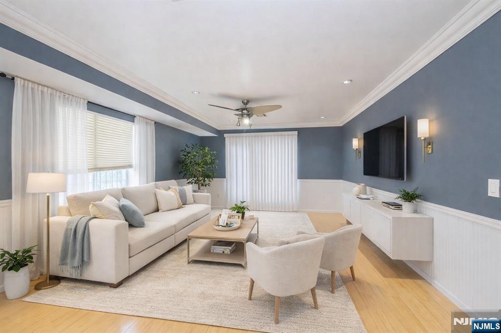 279 Orange Street 1 - Photo 4