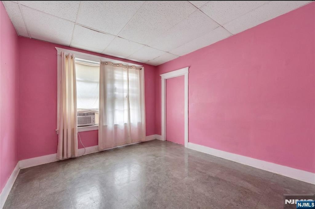 265 Queen Anne Road, Bogota, NJ, 07603