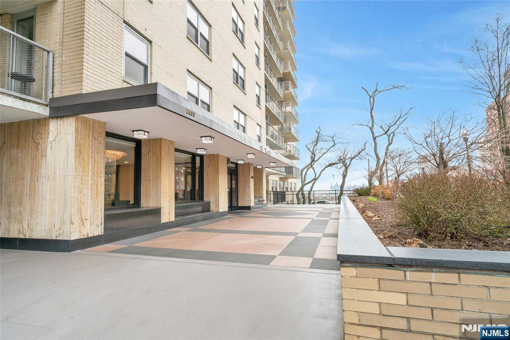 6600 JFK Blvd E 17 N - Photo 1