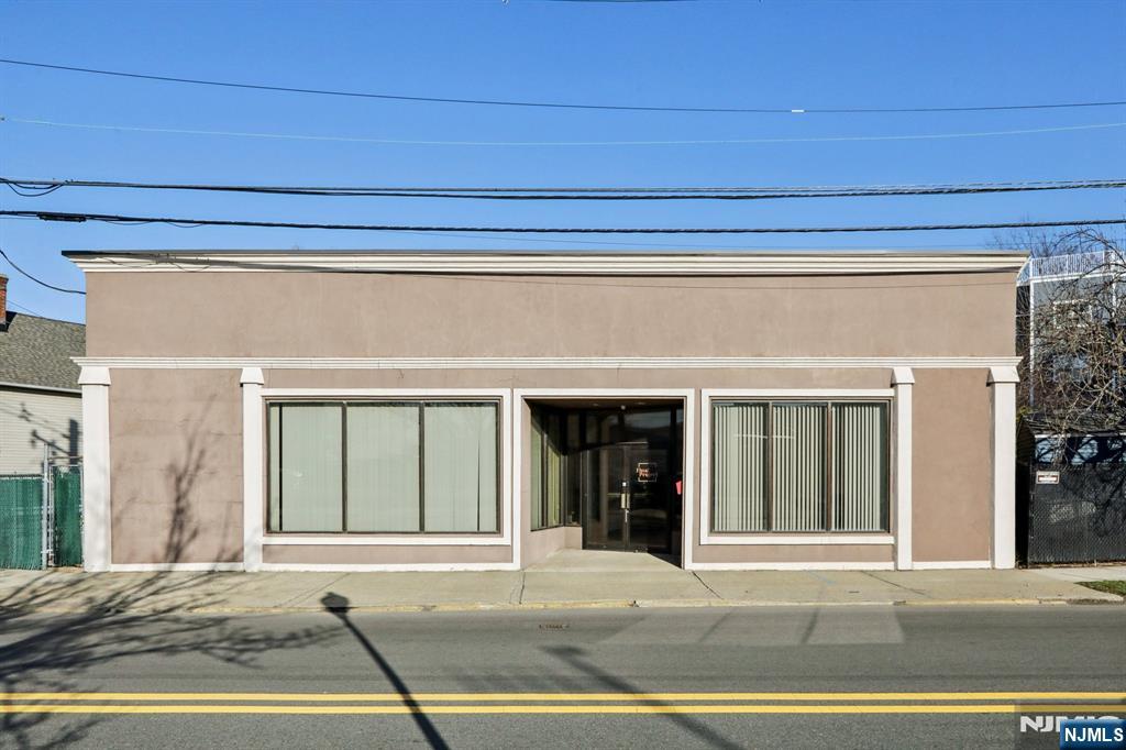 7-9 Ridgefield Ave, Ridgefield Park, NJ 07660