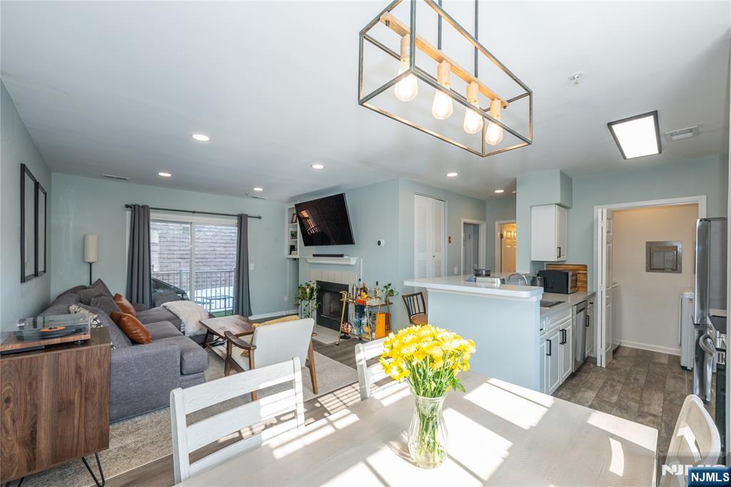 4101 Schindler Lane