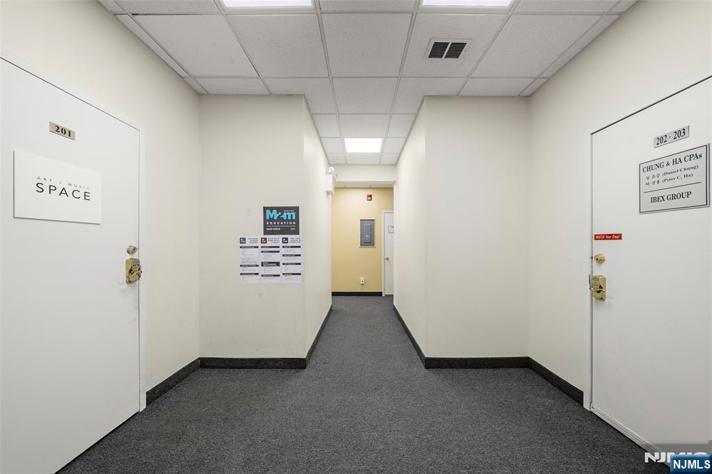 215 Main Street, Fort Lee, NJ, 07024