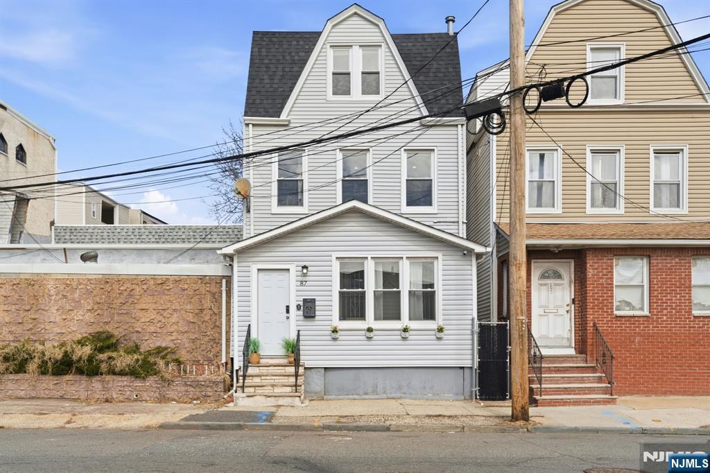 87 Madison Avenue - Photo 1