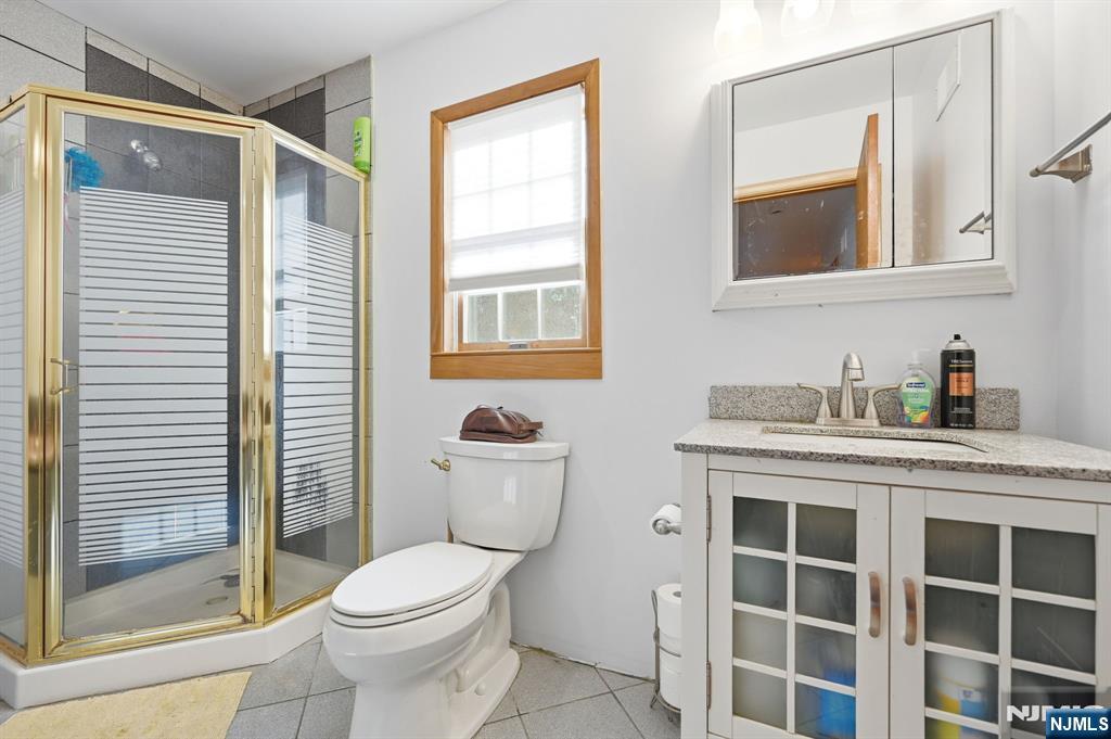 72 Hudson Drive, West Milford, NJ, 07480