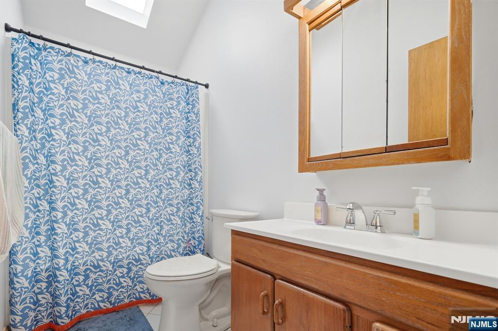 72 Hudson Drive, West Milford, NJ, 07480