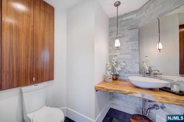 Property View 17