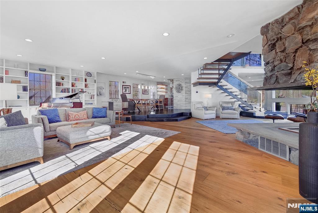 Property View 6
