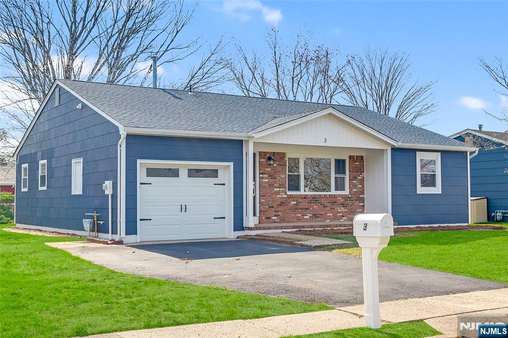 2nd image of 3 Pembroke Ln, Toms River, NJ 08757 | MLS# 26010257