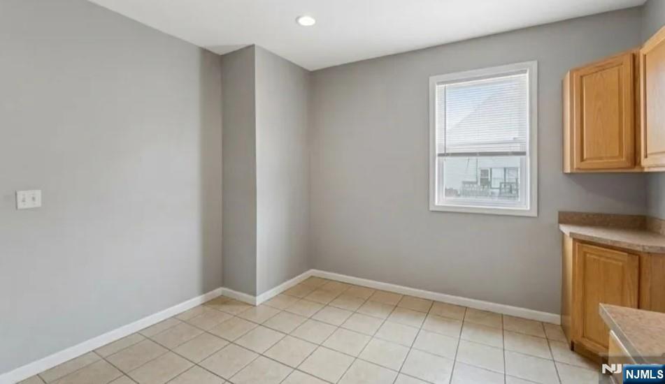 550 Norwood Street - Photo 3