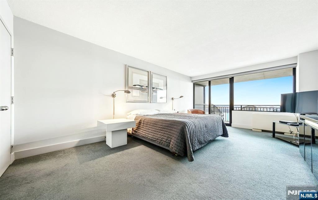 1500 Palisade UNIT 14F, Fort Lee, NJ, 07024