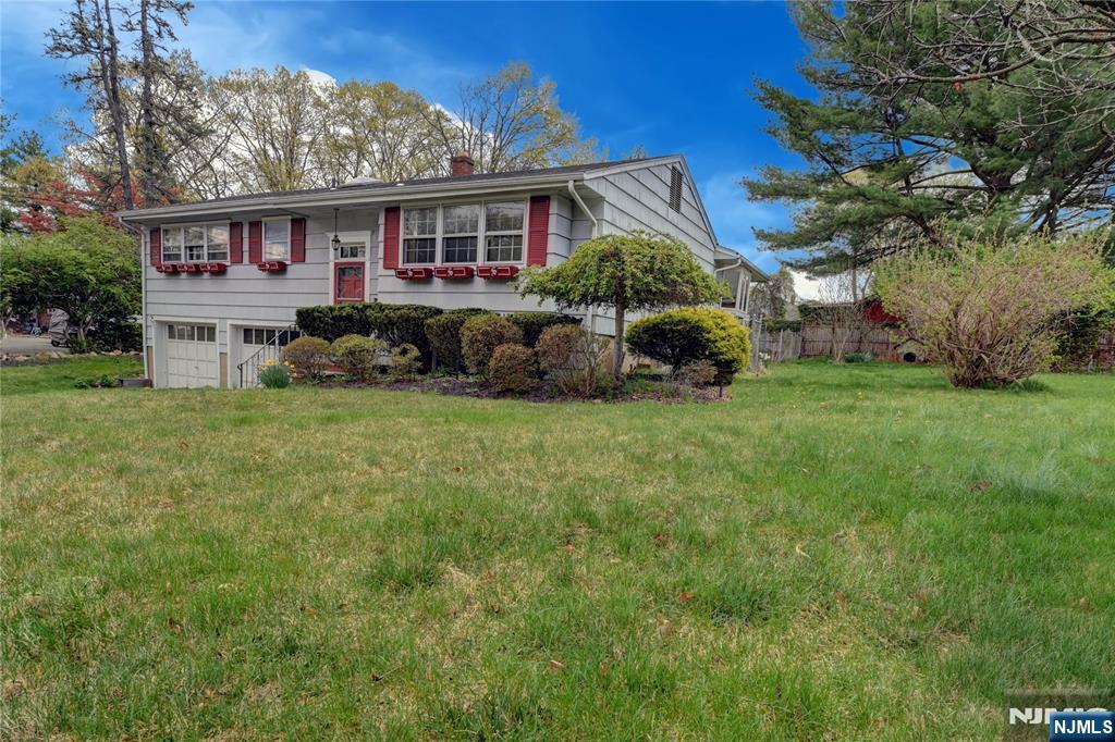 301 Grand Boulevard - Photo 3