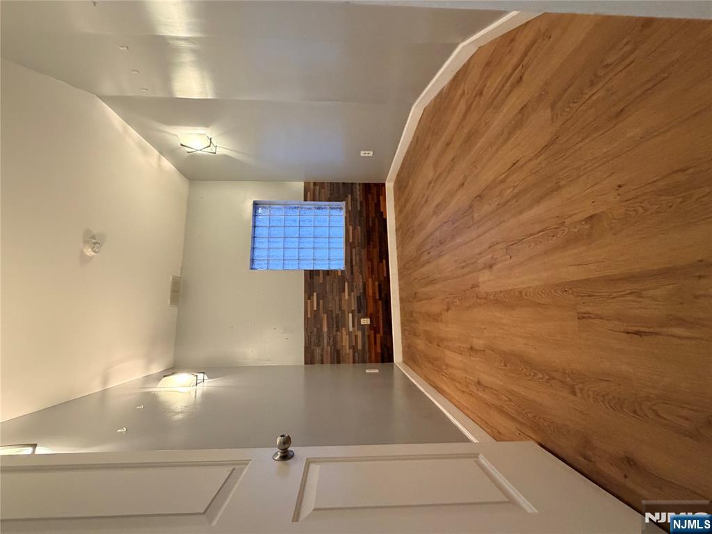 516 51st Street - Photo 4