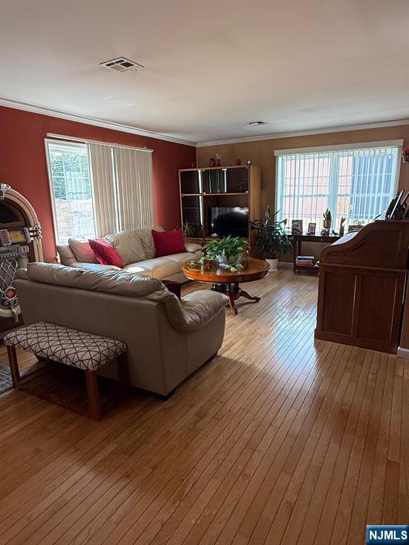 2-02 Fair Lawn Avenue