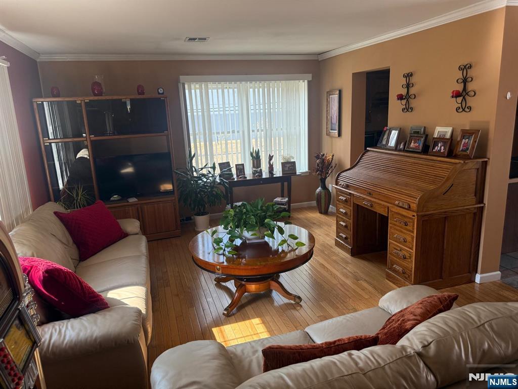 2-02 Fair Lawn Avenue