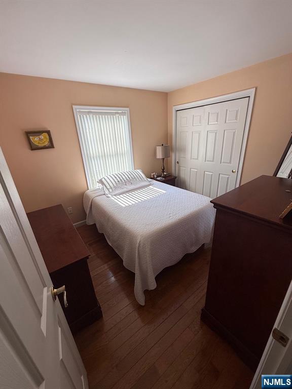 2-02 Fair Lawn Avenue