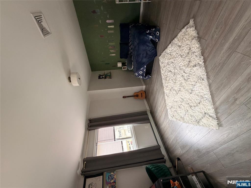 170 Manhattan, Teaneck, NJ 07666 Listing Photo  6