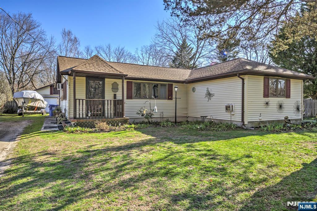181 Pleasant Grove Road - Photo 1