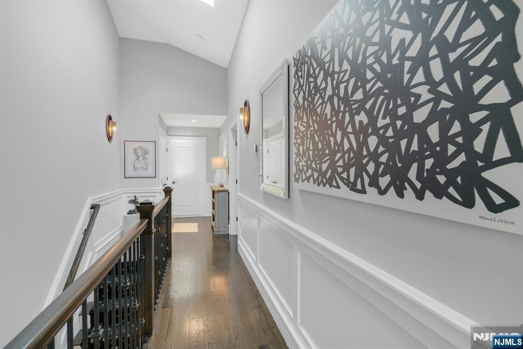 387 Lincoln Avenue #B — photo 19