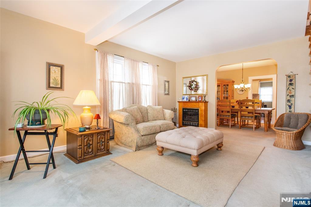104 Stone Street - Photo 2
