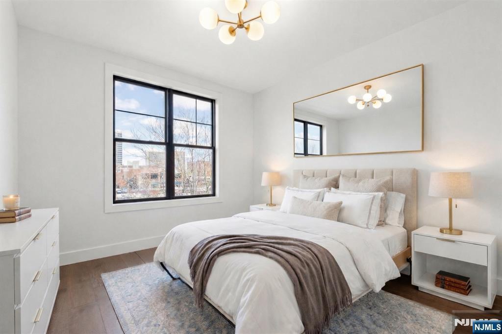 386 5th Street #302-A