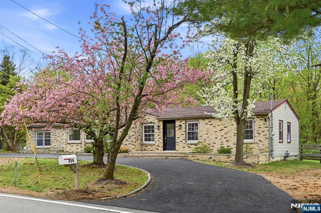 356 North Road - Photo 3