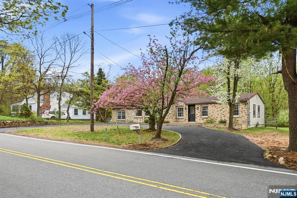 356 North Road - Photo 5