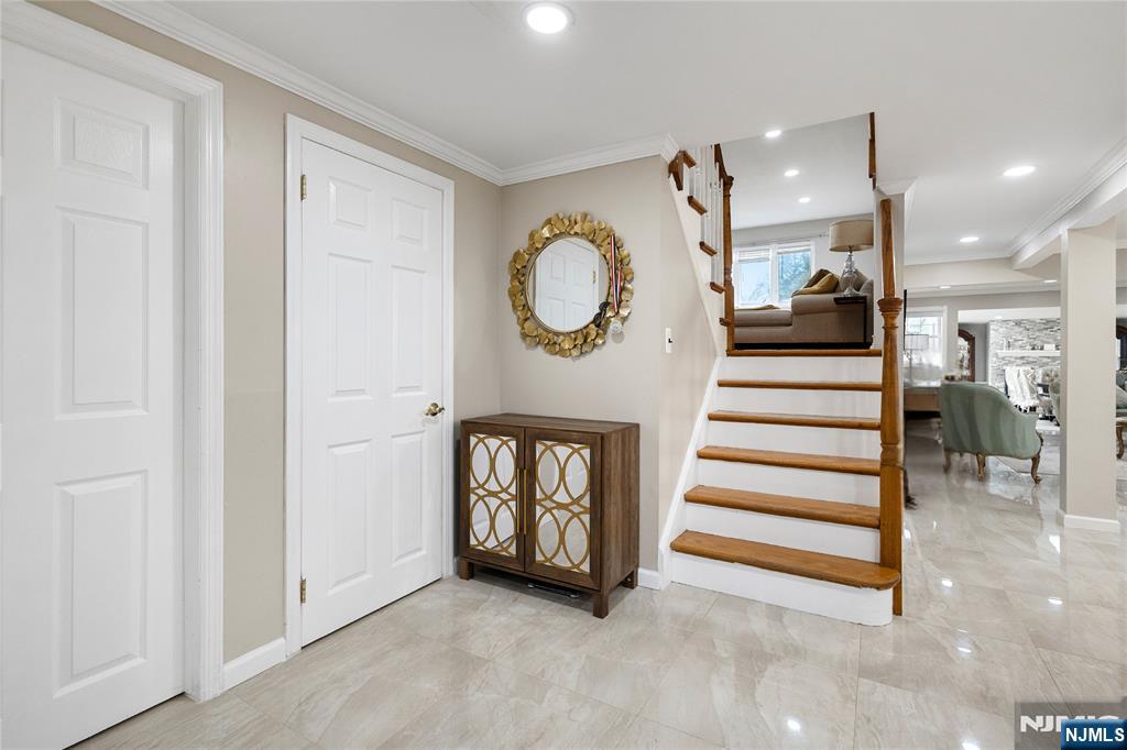 8 Curtis Drive - Photo 2