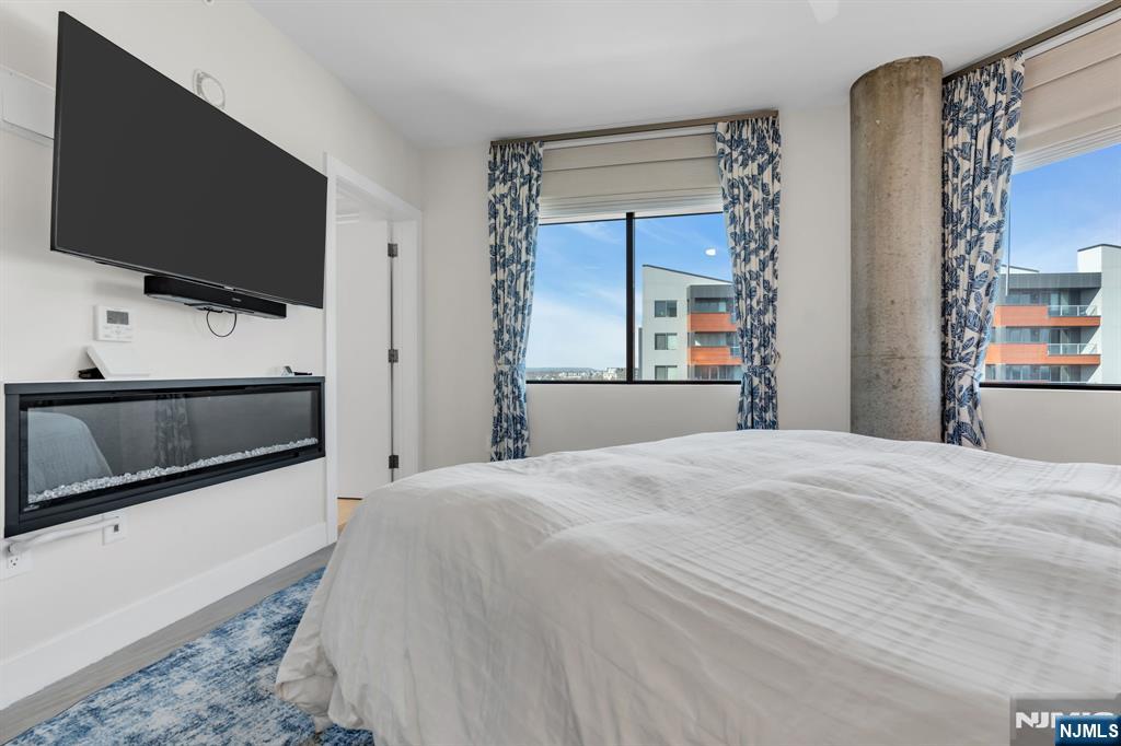 350 Ocean Avenue #603