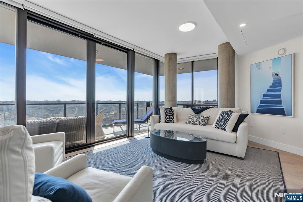 350 Ocean Avenue #603