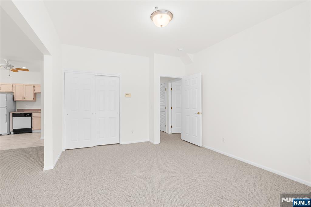 4 Richmond Road #215