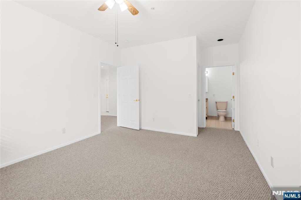 4 Richmond Road #215