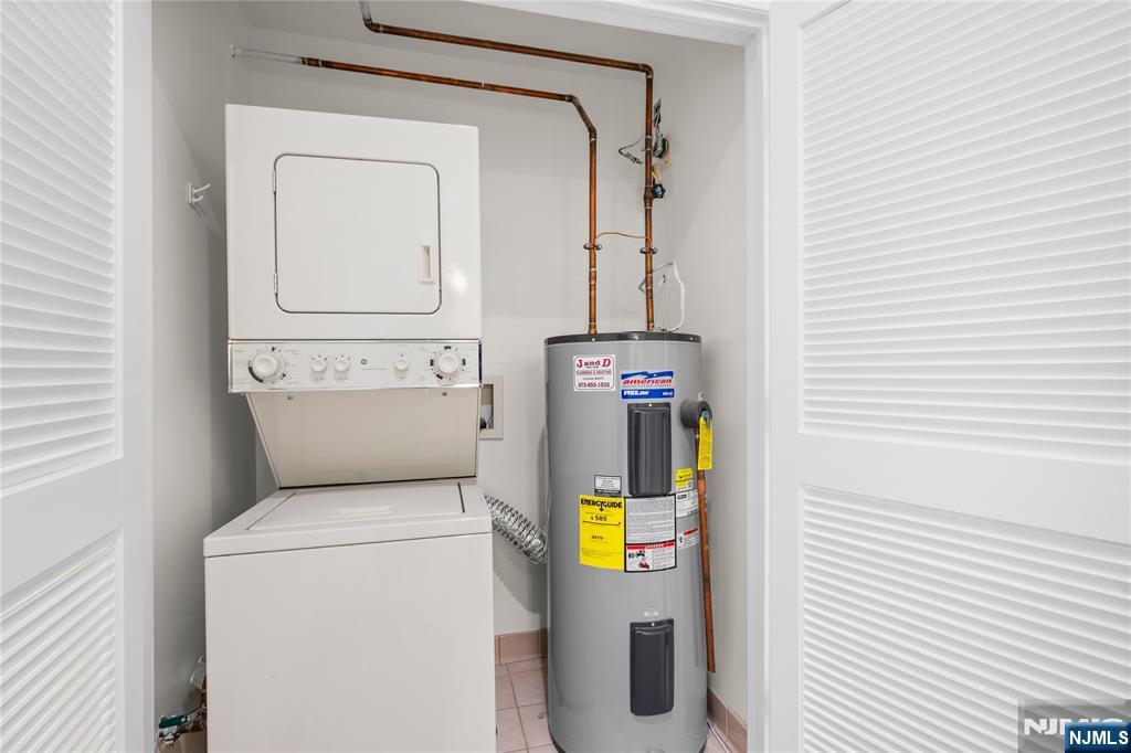 4 Richmond Road #215