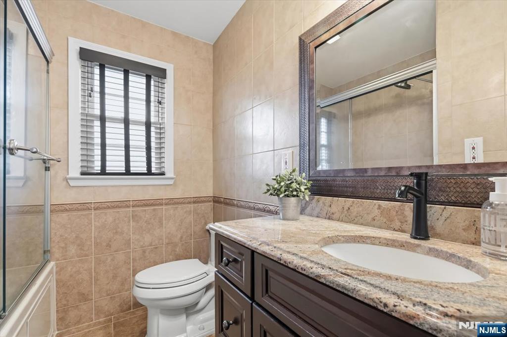 418 Fairfield Avenue, Ridgewood, NJ, 07450