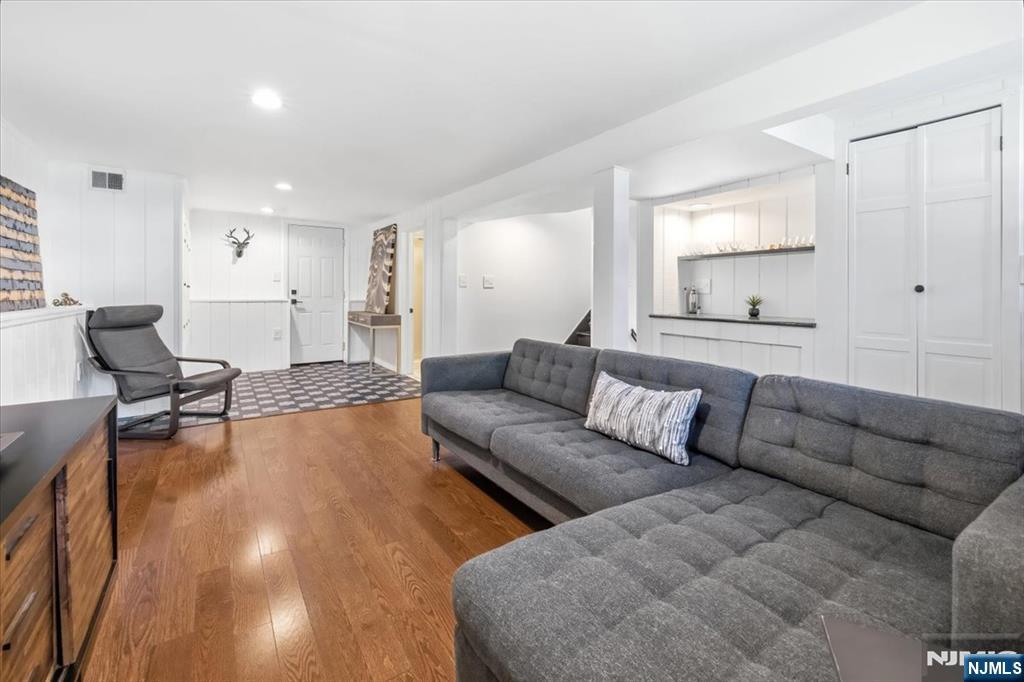 418 Fairfield Avenue, Ridgewood, NJ, 07450