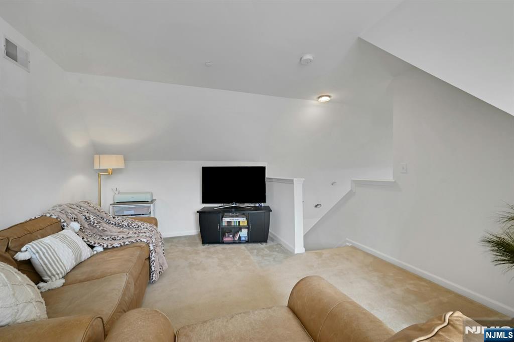 462 Cambridge Drive