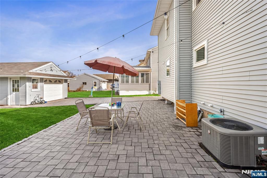 813 Morton Street - Photo 3