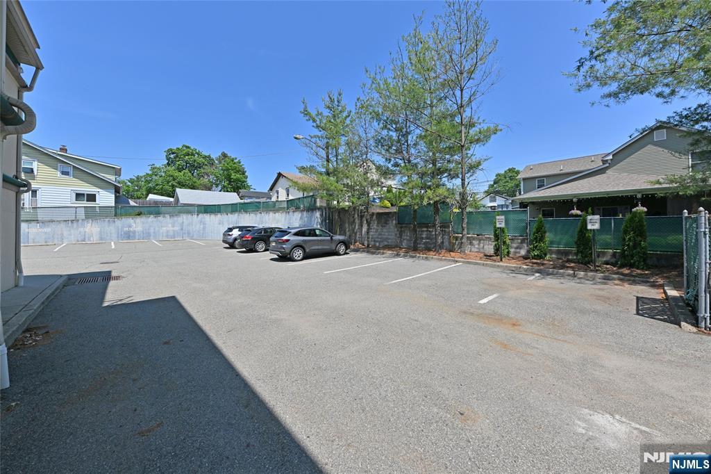 59 Lincoln Avenue — photo 11