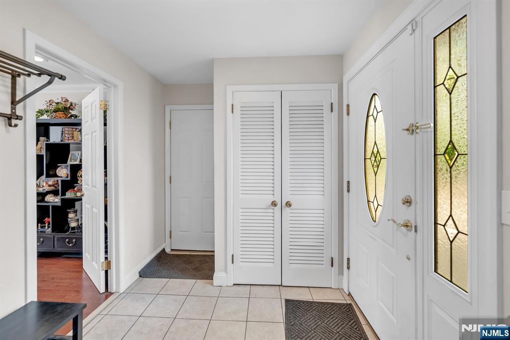 364 Knickerbocker Road - Photo 5