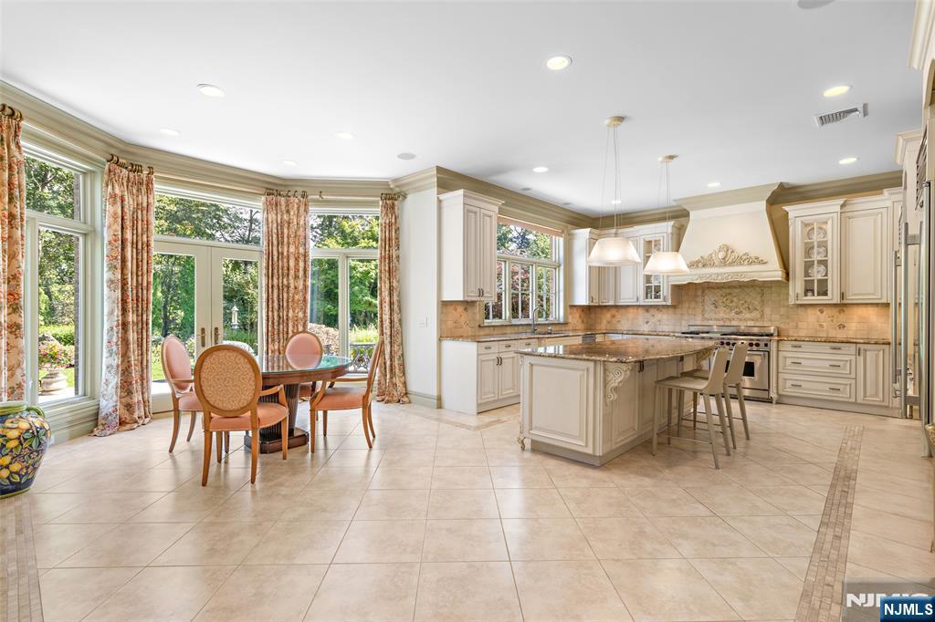 45 Marjorie Terrace, Englewood Cliffs, NJ, 07632