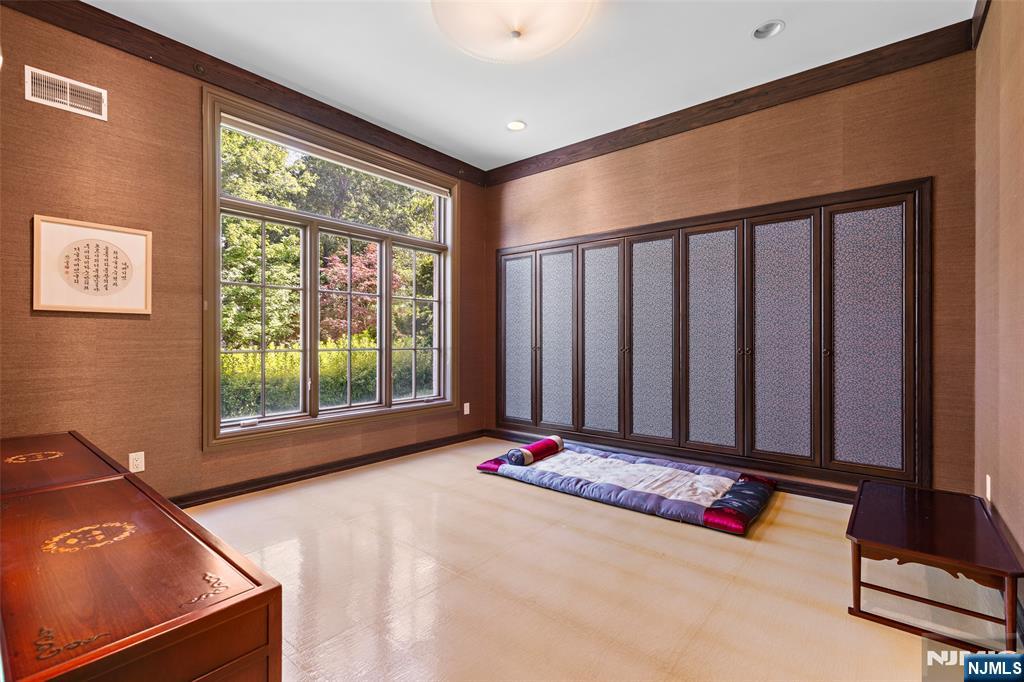 45 Marjorie Terrace, Englewood Cliffs, NJ, 07632