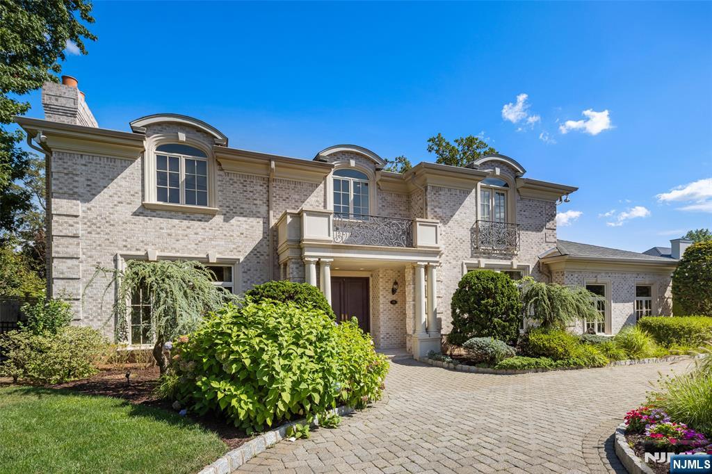 45 Marjorie Terrace, Englewood Cliffs, NJ, 07632