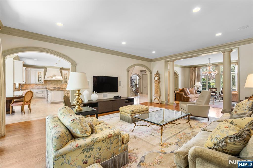 45 Marjorie Terrace, Englewood Cliffs, NJ, 07632