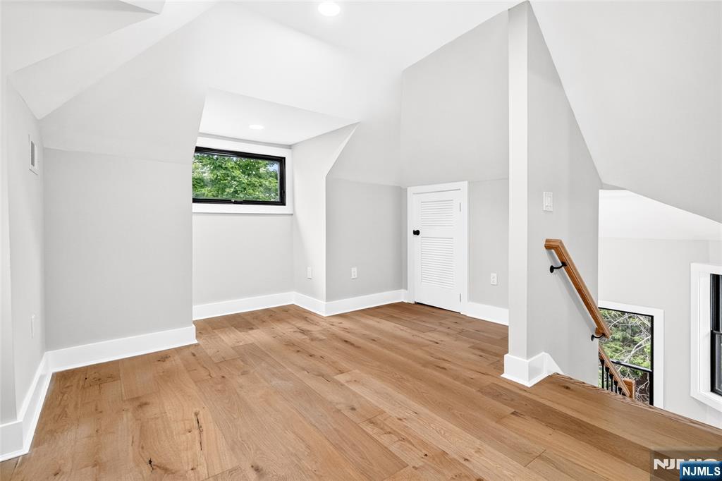 447 Queen Anne Road — photo 38