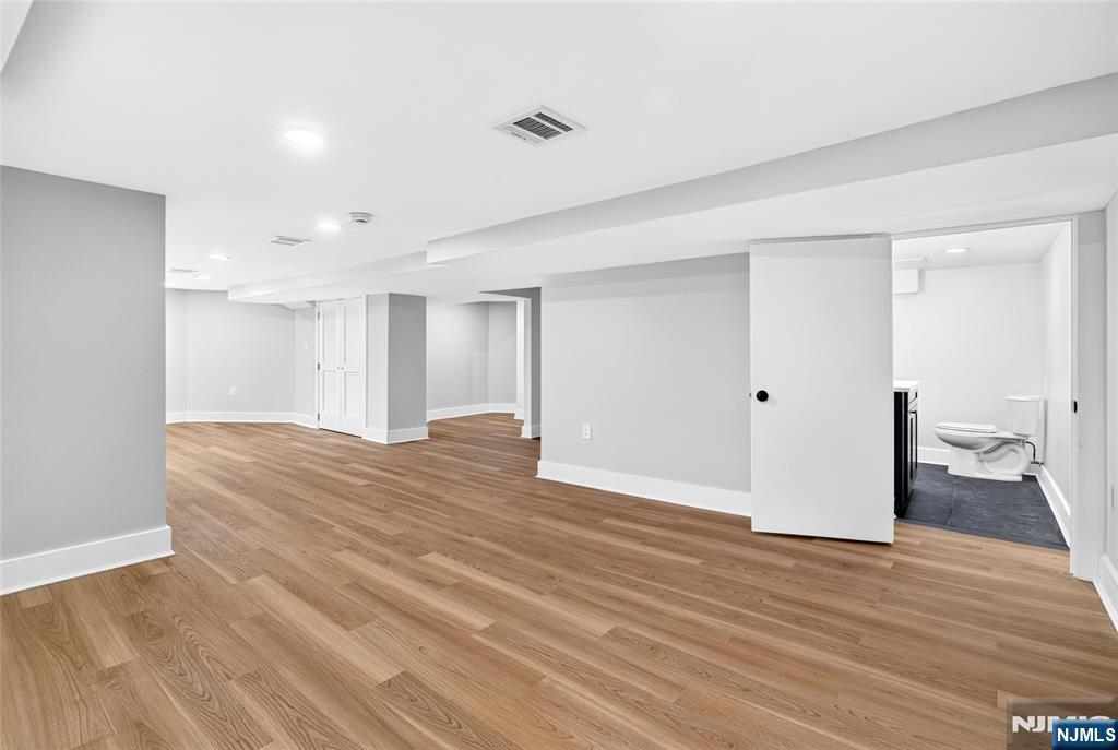 447 Queen Anne Road — photo 43
