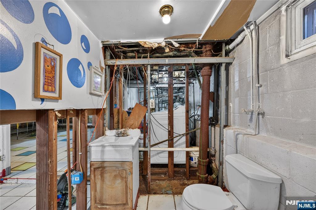 241 Halsted Street, East Orange, NJ, 07018