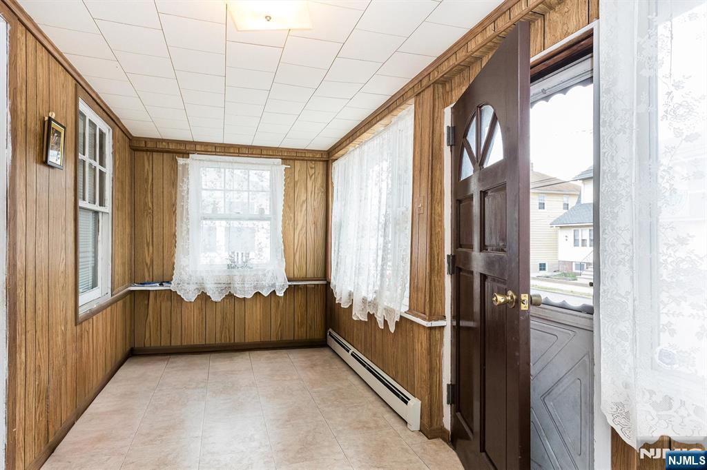 150 Boyle Avenue - Photo 3