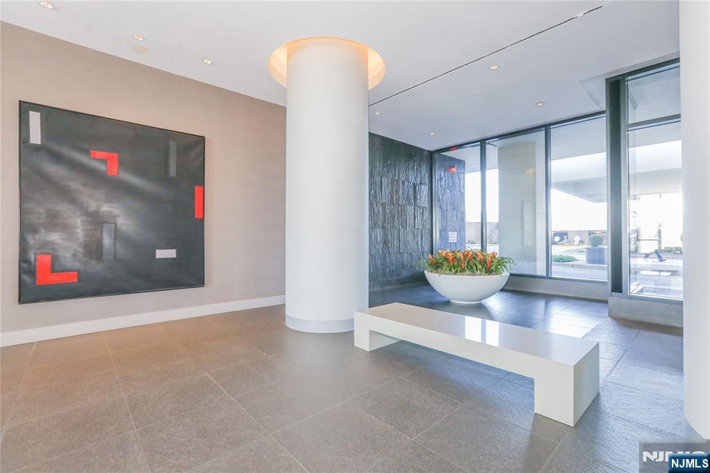 1530 Palisade Avenue 23G - Photo 4