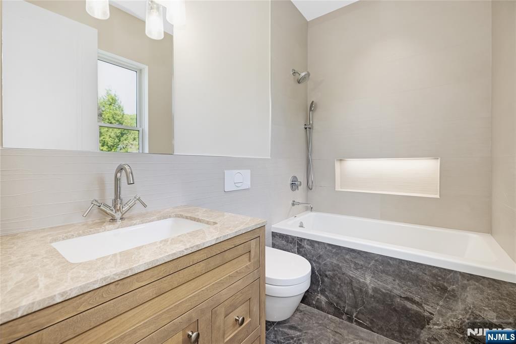 241 Saddle River Road